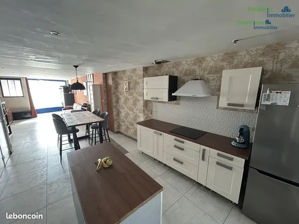 Maison 8 pièces 153 m²