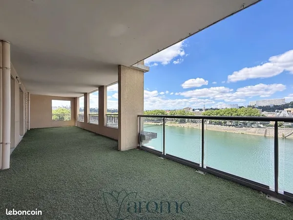 Appartement 5 pièces 101 m²