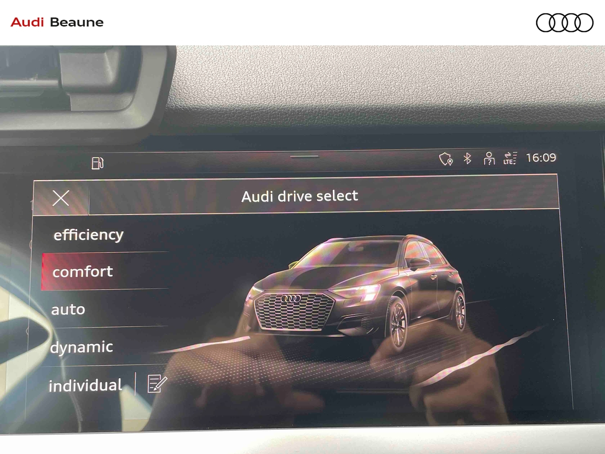Audi A3 Sportback 35 TFSI Mild Hybrid 150 S tronic 7 — photo 20
