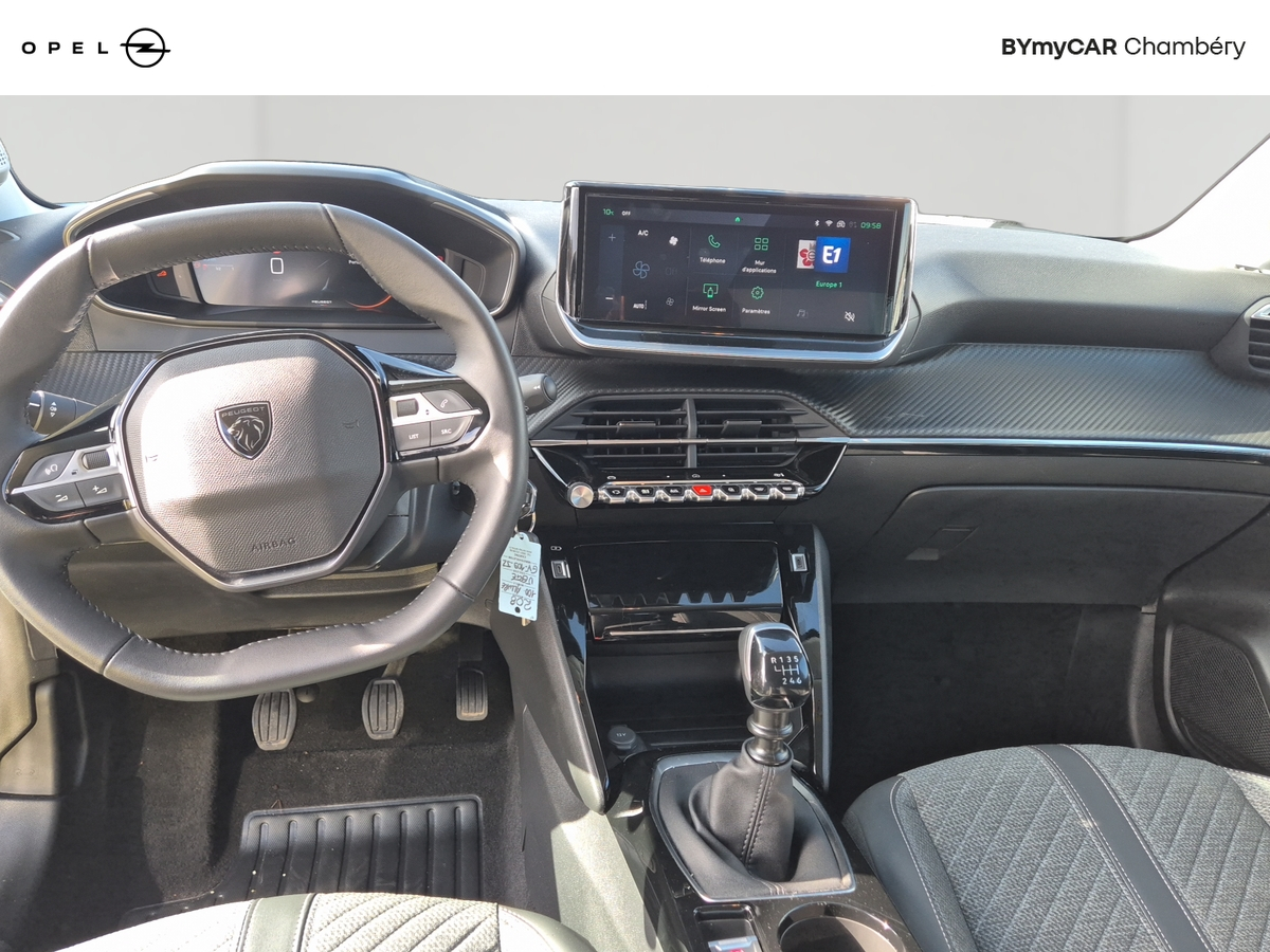 Peugeot 208 PureTech 100 S&amp;S BVM6 — photo 9