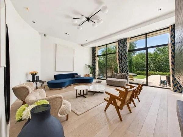 Vente Maison 12 pièces de 440m² - 92500 Rueil-Malmaison