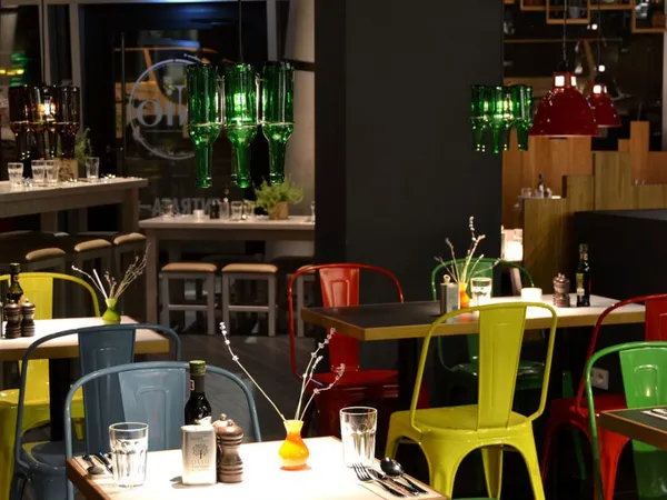Fonds de commerce restaurant du midi en zone d'activités à Toulouse, avec terrasse et licence III