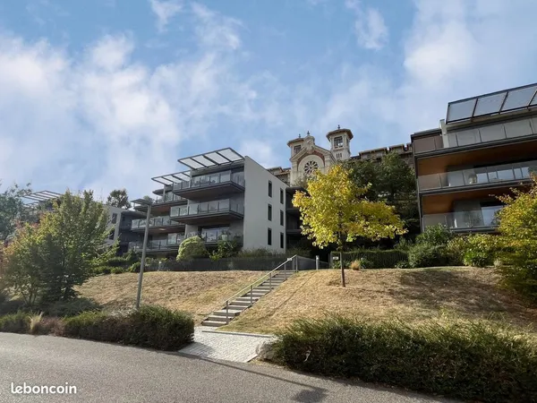 Appartement 4 pièces 94 m²