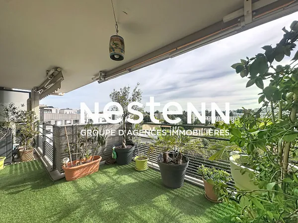 Duplex 5 pièces 4 chambres avec 2 terrasses - 69500 BRON