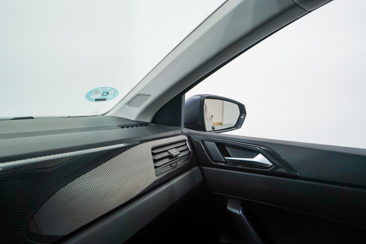 Volkswagen Polo — photo 27