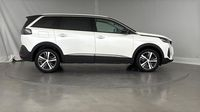 Peugeot 5008 1.2 PureTech 130ch S&S Allure Pack EAT8 — photo 4