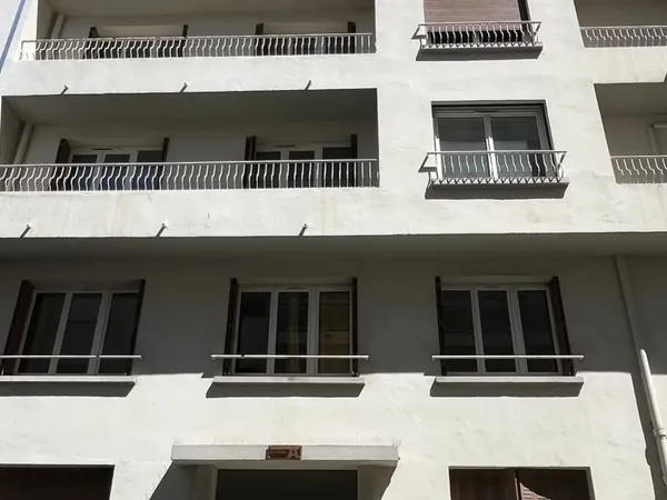3 PIÈCES - TOULON - LYCEE SAINT JEAN - HOPITAL PRIVE ST JEAN