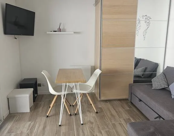 Studio 1 pièce 20 m²