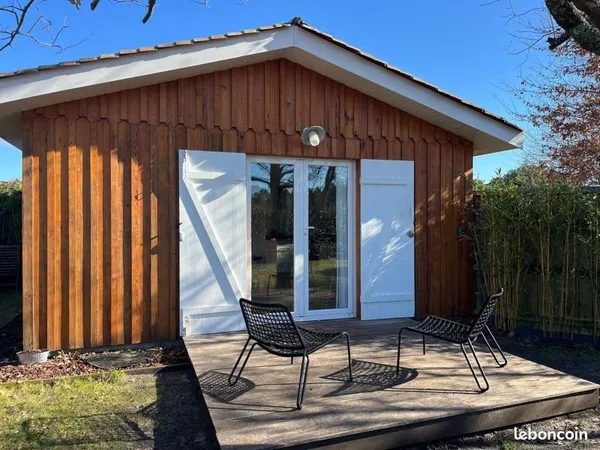 Maison - chalet - en pleine verdure - lege
