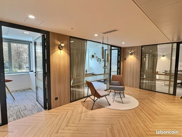 Bureaux 293 m²