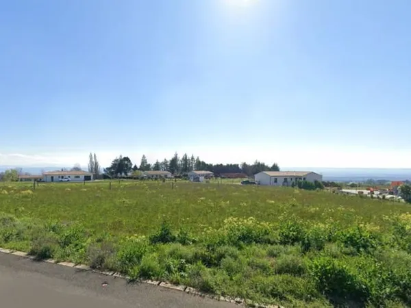Terrain 1300 m²