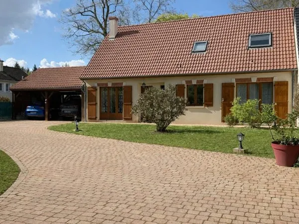 MAISON TRADITIONNELLE - BOIGNY SUR BIONNE - A VENDRE