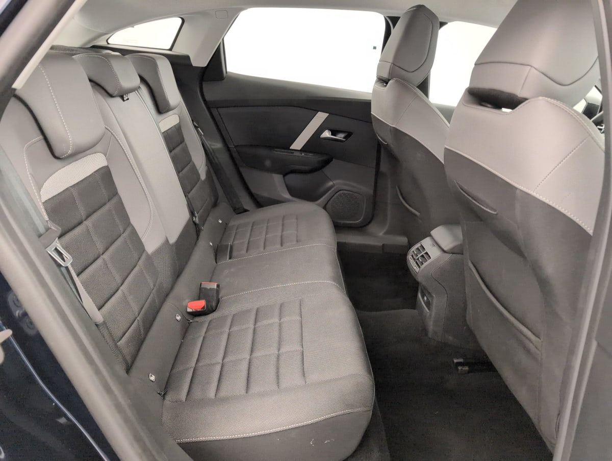 Citroën C4 — photo 10