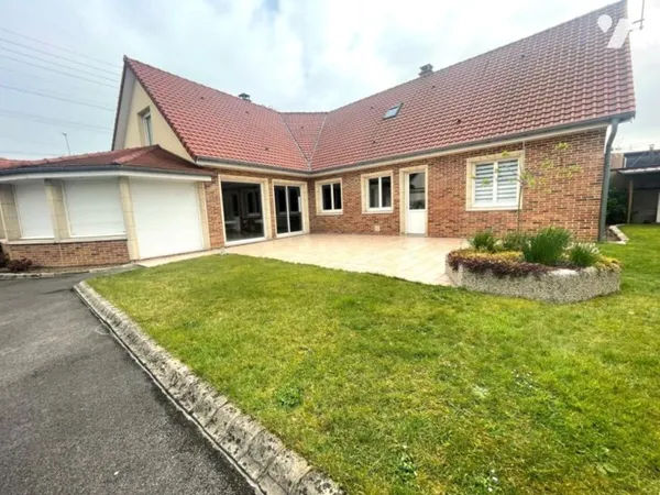 Maison 5 pièces 220 m²