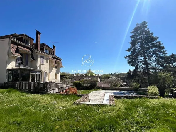 Maison 8 pièces 200 m²