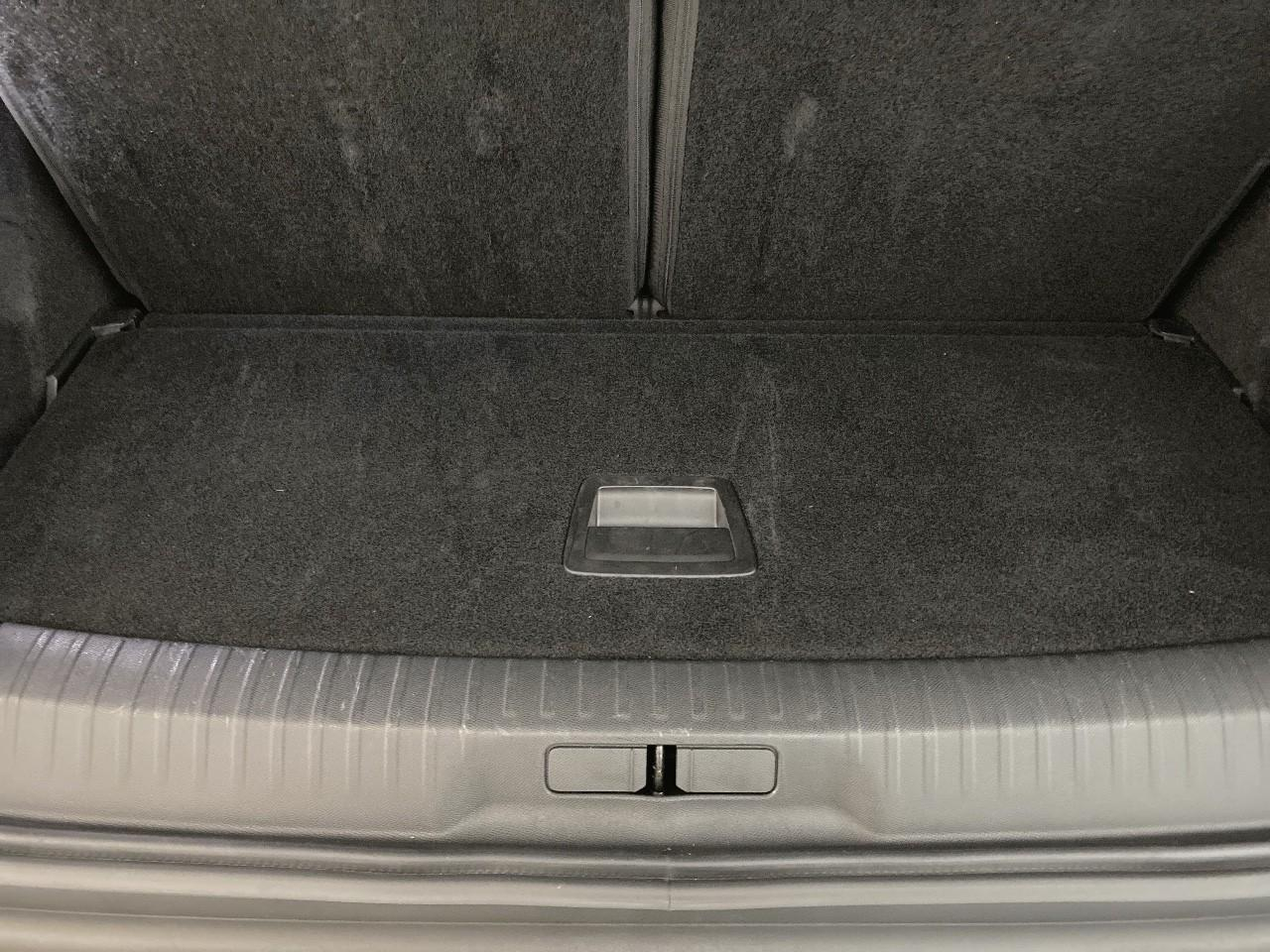 Peugeot 5008 hybrid 145 ch e-dcs6 gt — photo 6