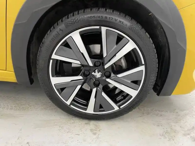 Peugeot 208 puretech 100 s&amp;s eat8 — photo 50