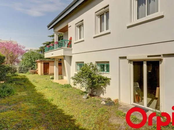 Maison 6 pièces 146 m²