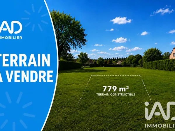 Terrain 779 m²