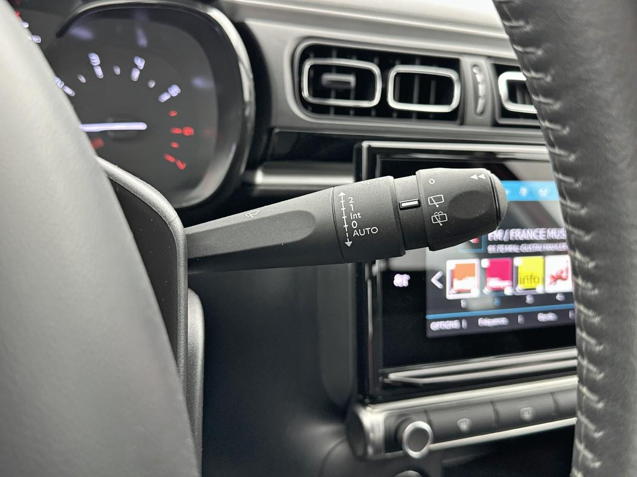 Citroën C3 puretech 110 s&s eat6 shine — photo 20