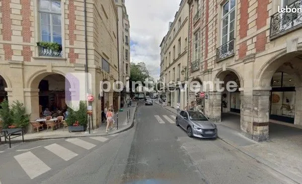 Local commercial 72 m²