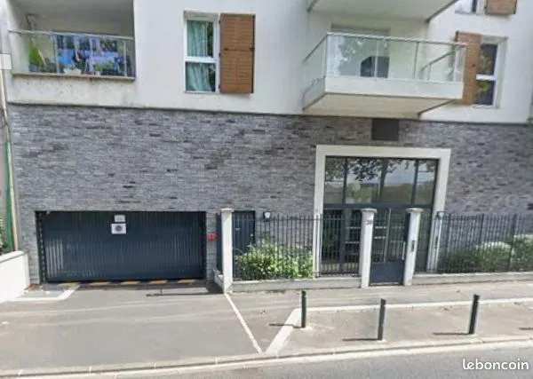 🚗 À louer : Place de parking sécurisée en sous-sol (Alfortville) - Disponible