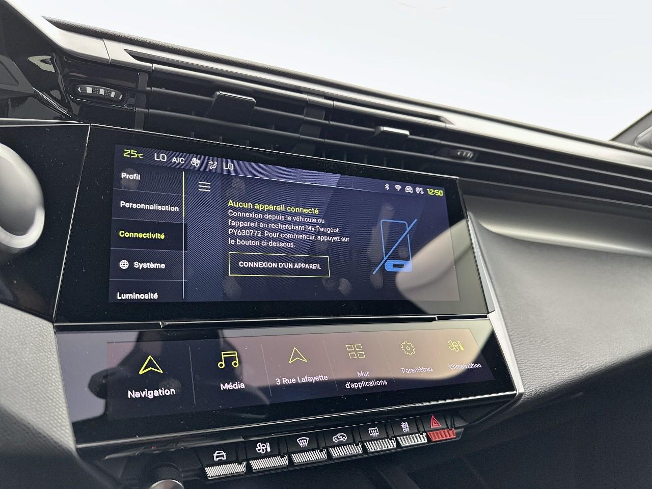 Peugeot 408 phev 180 e-eat8 gt — photo 24