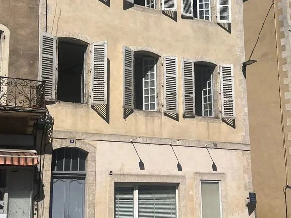 Immeuble 6 pièces 193 m²