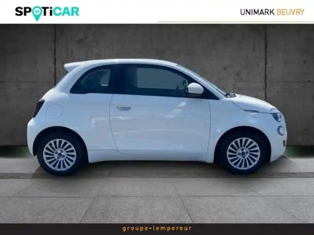 Fiat 500 e 95ch action — photo 6