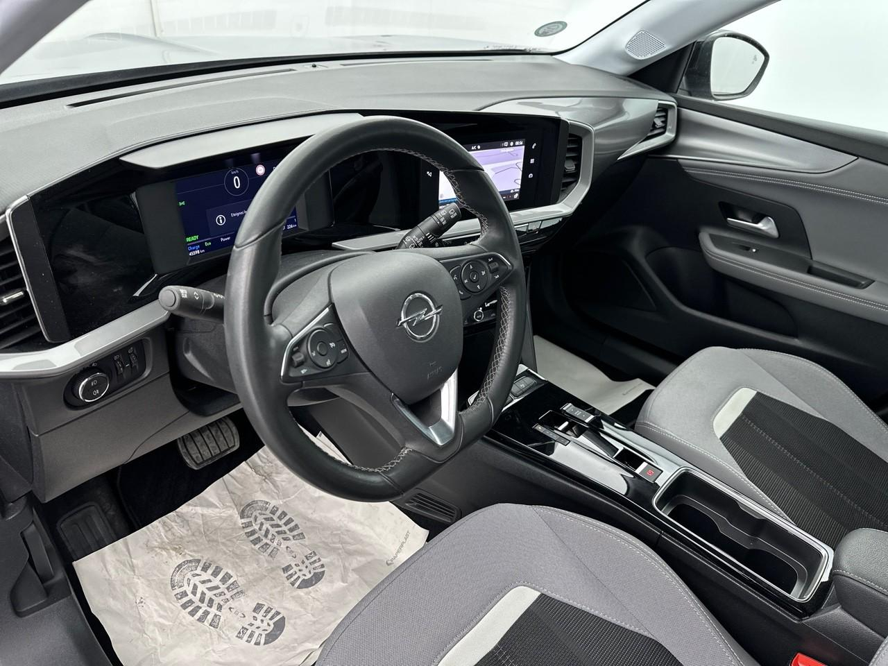 Opel Mokka electrique 136 ch & batterie 50 kwh elegance — photo 8