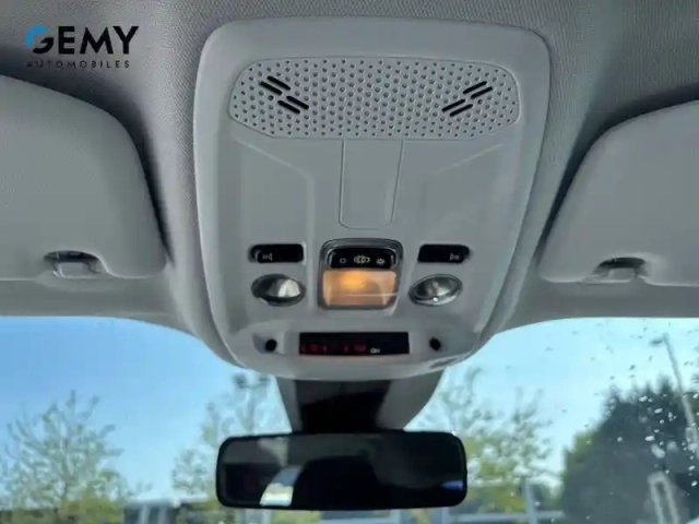Peugeot 2008 puretech 100 s&amp;s bvm6 — photo 20