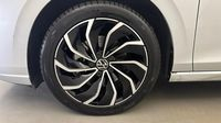 Volkswagen Golf 1.5 eTSI OPF 130ch Style DSG7 — photo 20