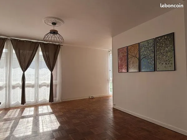 Appartement 4 pièces 76 m²