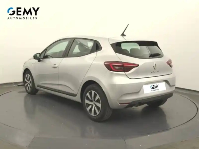 Renault Clio tce 90 — photo 42