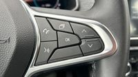 Renault Zoé Zen charge normale R110 - 20 — photo 17