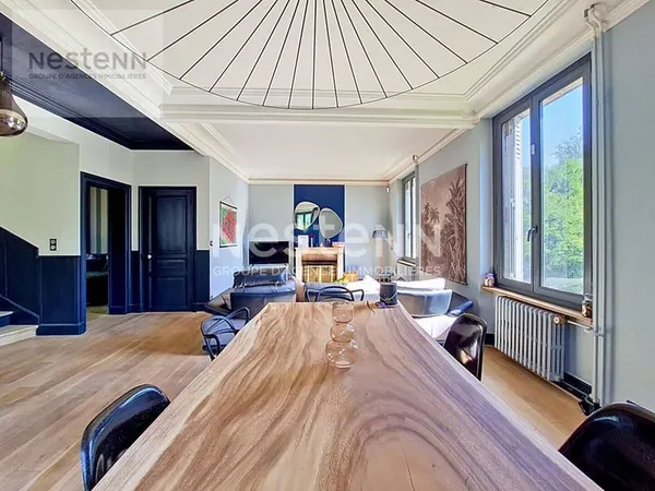 Maison 7 pièces 185 m²