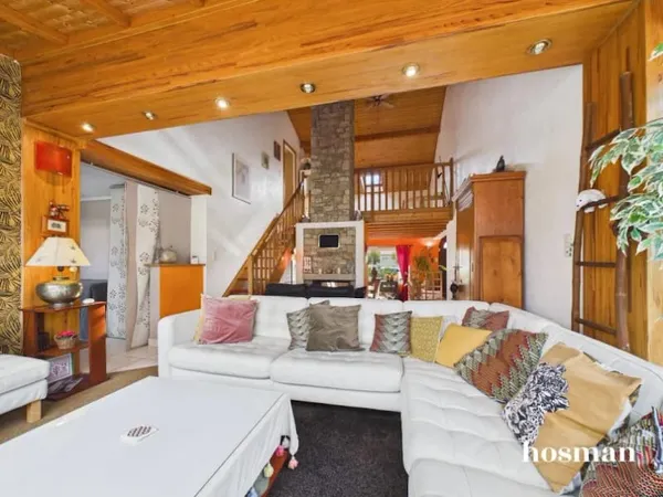 Maison 8 pièces 174 m²