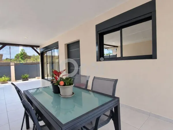 Maison 4 pièces 93 m²