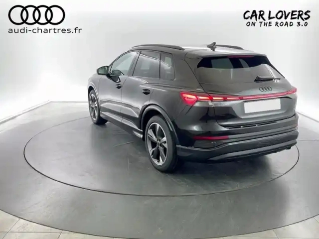 Audi Q4 E-Tron 45 285 ch 82 kwh quattro — photo 3