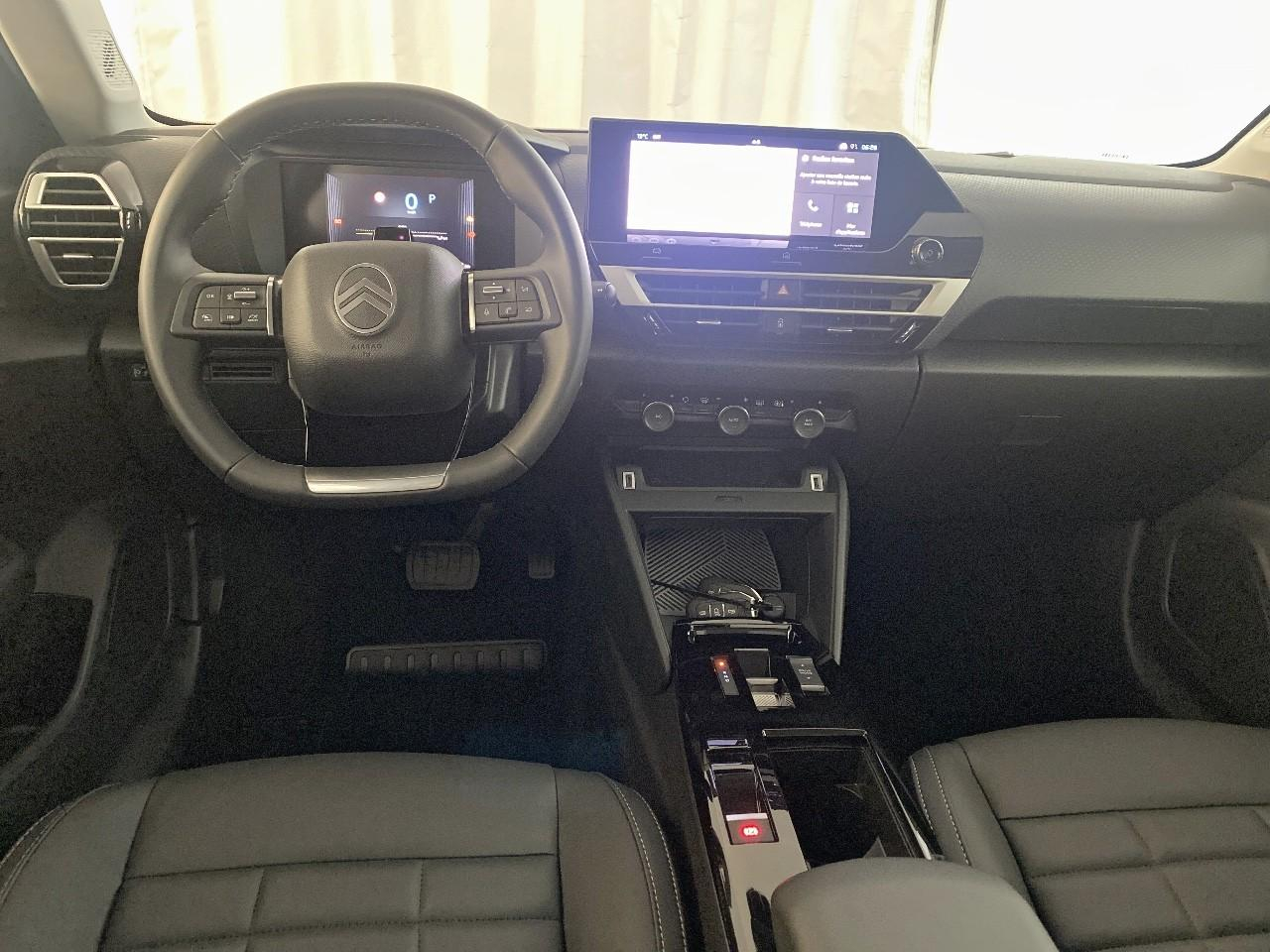 Citroën C4 X hybride 145 ch e-dcs6 max — photo 8