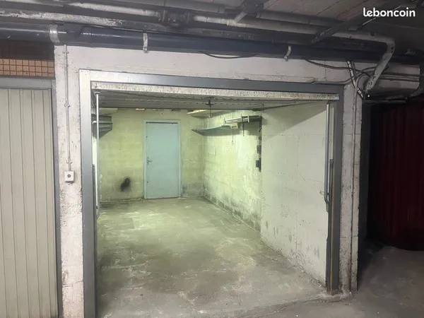Location Garage fermé