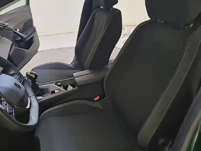 Peugeot 308 puretech 110ch s&amp;s bvm6 — photo 11