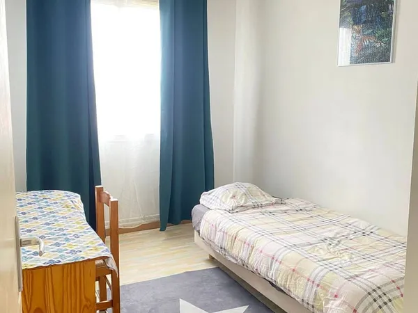 Appartement 6 pièces 11 m²