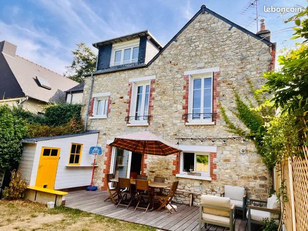 Maison de caractère avec jardin et garage - Sacrés-Coeurs - 6 pièces