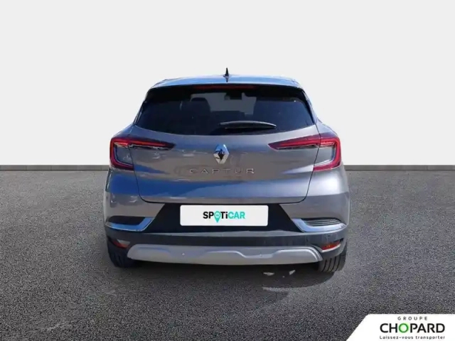 Renault Captur tce 140 edc — photo 5