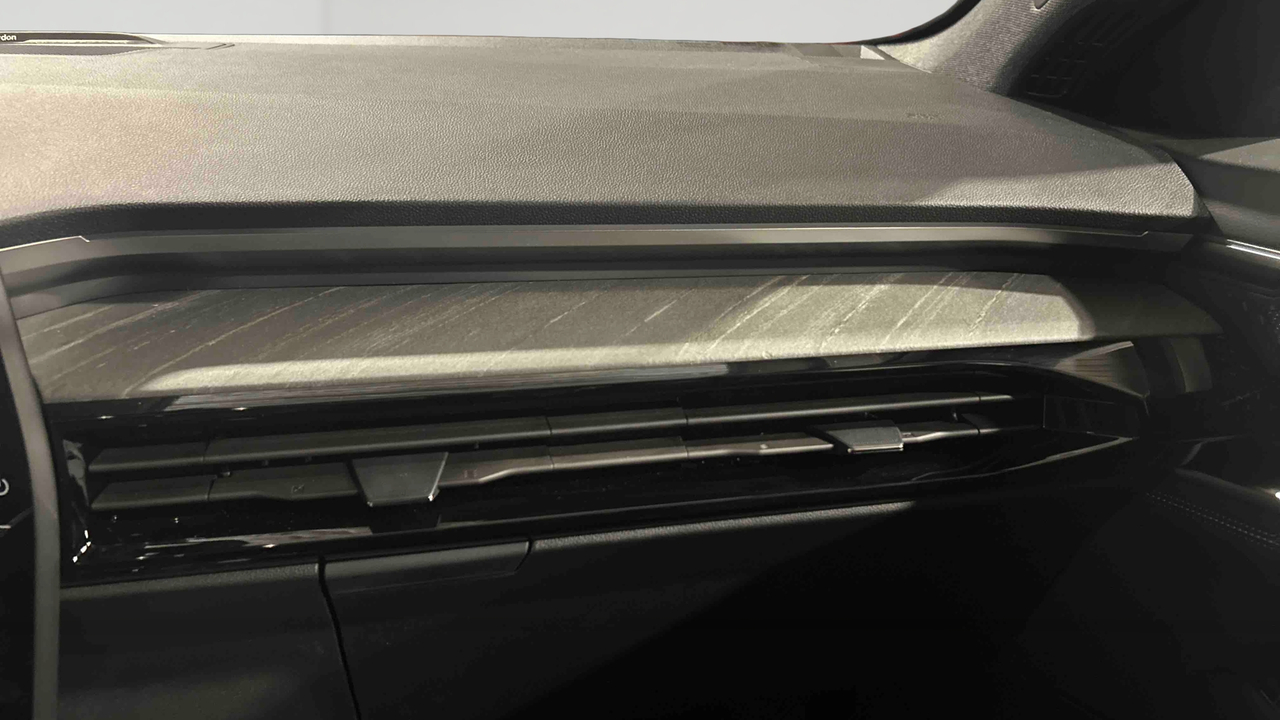 Renault Rafale hyper hybrid E-Tech 300 ch 4x4 — photo 19