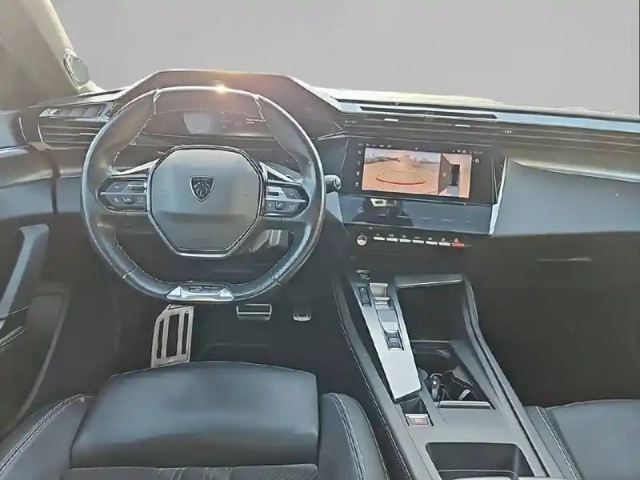 Peugeot 308 phev 225 e-eat8 — photo 8
