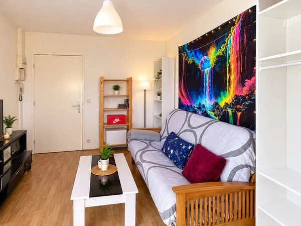 Studio 1 pièce 18 m²