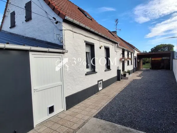 Longère 8 pièces 140 m²