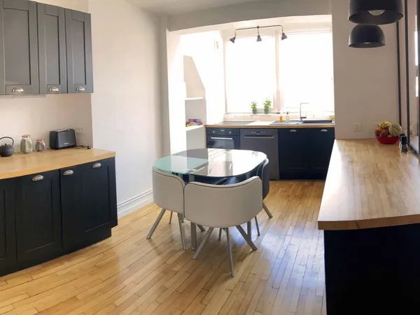 Superbe appartement étudiant - Vieille Ville - 115m²